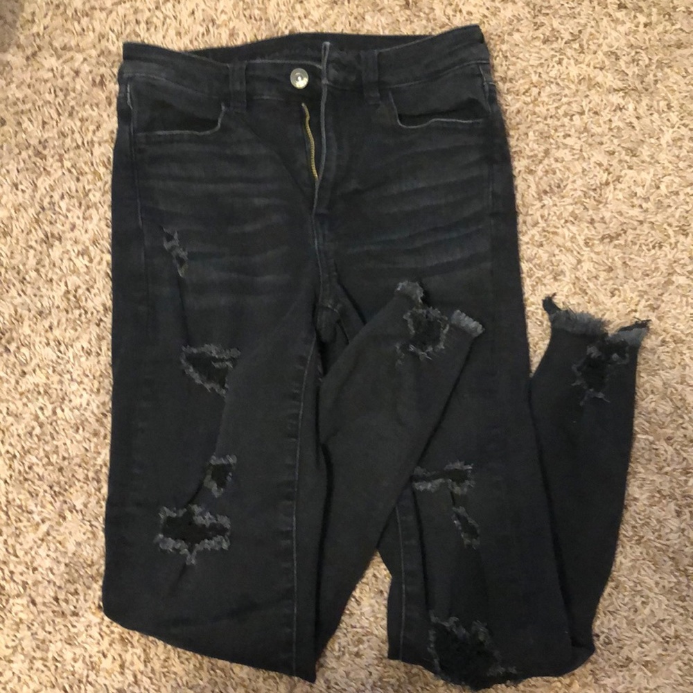 Black distressed jeans